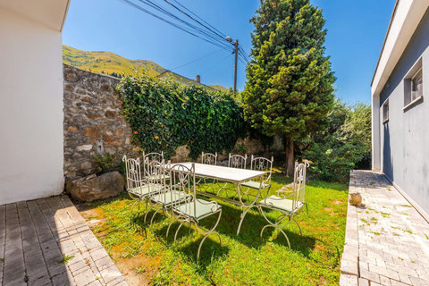 Dinning Area in Garden