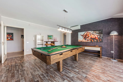 Billiard (Ground Floor)