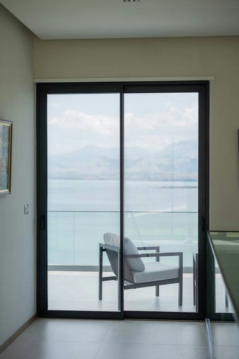 Bedroom 2 details (First floor)