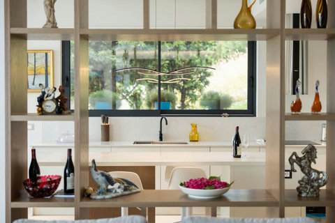 Fully-equipped kitchen details