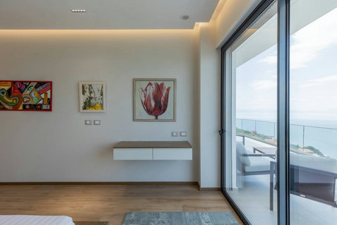 Bedroom 2 details (First floor)