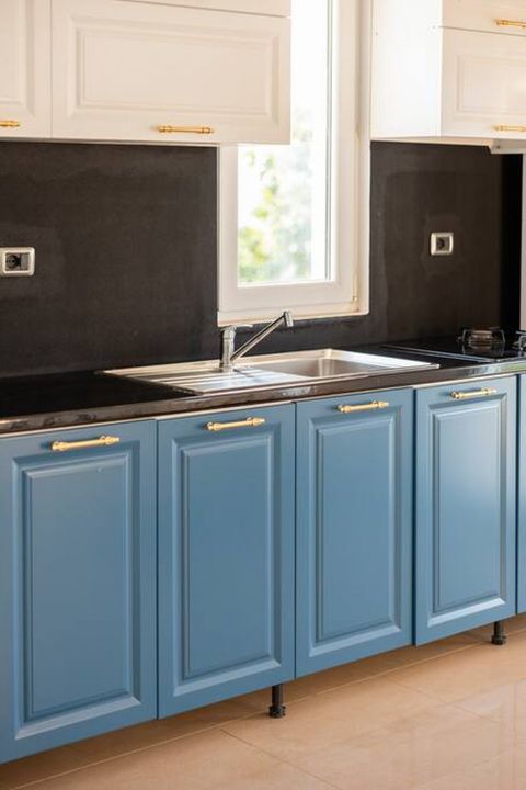 Fully-equipped kitchen