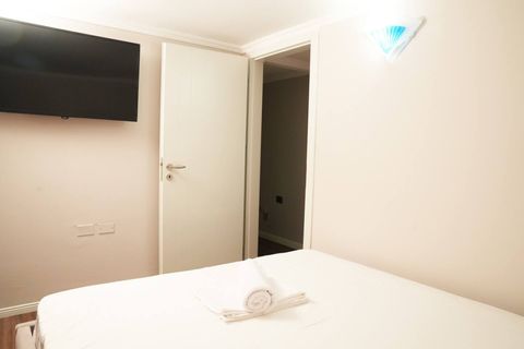 Bedroom 4 with a double bed (King size | first floor)