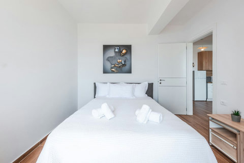 Bedroom with a double bed