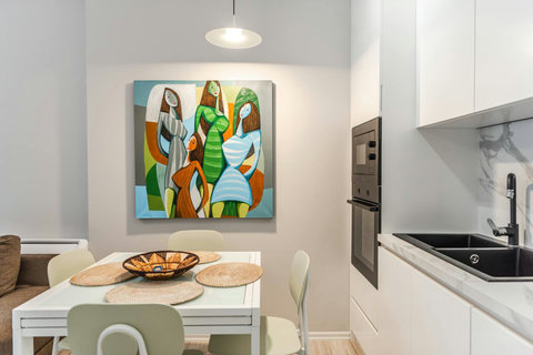 Fully-equipped kitchen details