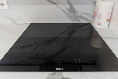 Fully-equipped kitchen details