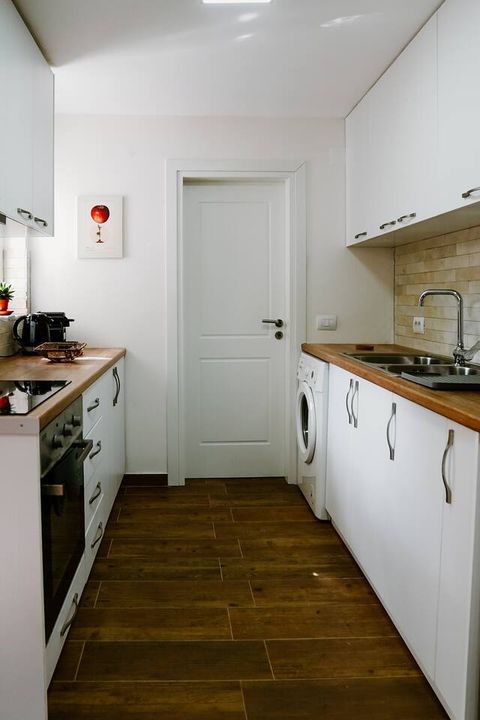 Fully-equipped kitchen details