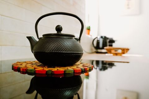 Fully-equipped kitchen details