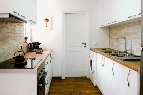 Fully-equipped kitchen