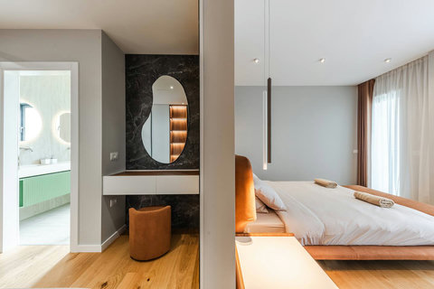 Bedroom 2 details (First floor)