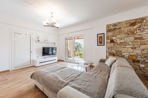 Living Room (Ground Floor)