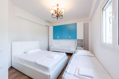 Bedroom 1 - Triple Room (3 single beds | Ground Floor)
