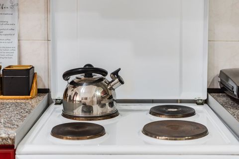 Fully-equipped kitchen details