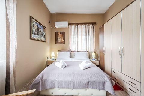 Bedroom with a double bed