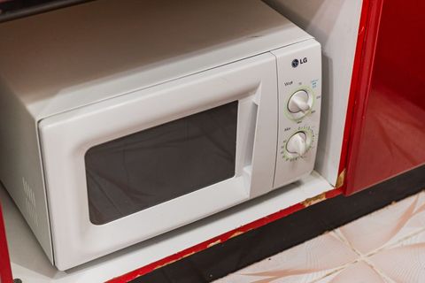 Fully-equipped kitchen details