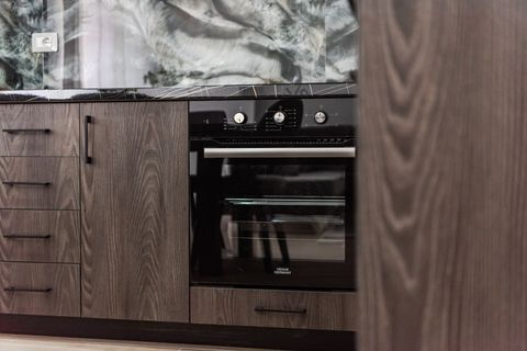 Fully-equipped kitchen details