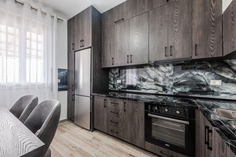 Fully-equipped kitchen