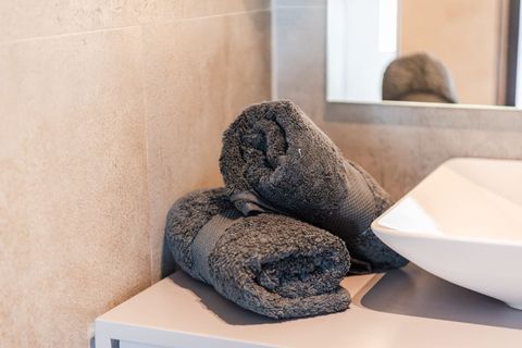 Bathroom 3 details (Ensuite to bedroom 3 | Second floor)