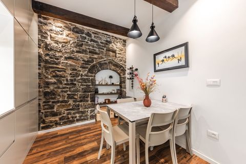 Dining area (Ground floor)