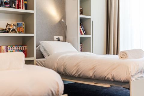 Bedroom 1 details (First floor)