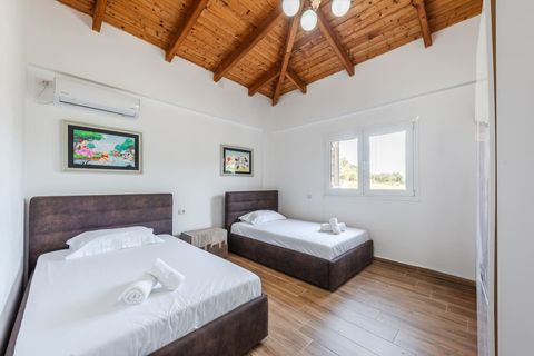 Bedroom 2 - Double Room (2 Single Beds)