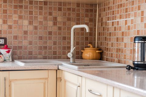 Fully-equipped kitchen details