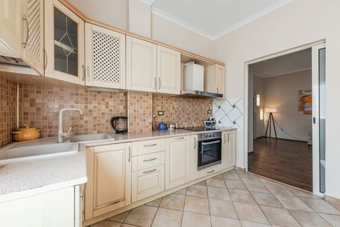 Fully-equipped kitchen