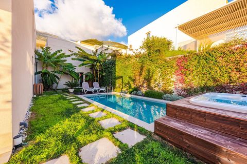 Backyard View & Pool & Jacuzzi