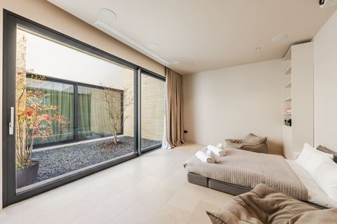 Bedroom 6 with 1 double bed (Movie theatre)