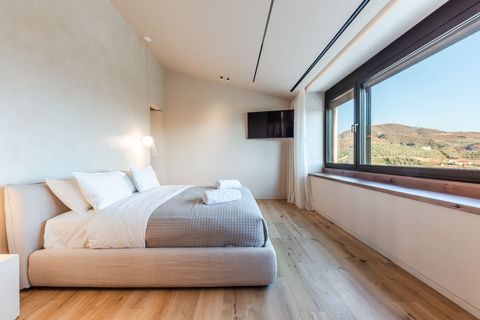 Bedroom 1 with 1 double bed