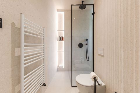 Bathroom 1 details (Ensuite to bedroom 1 | First floor)