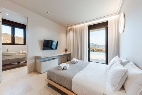 Bedroom 2 with 1 double bed