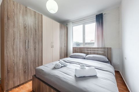 Bedroom 3 with a double bed