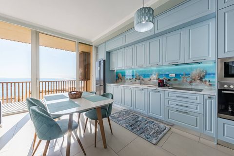 Dining area and fully-equipped kitchen