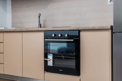 Fully-equipped kitchen details