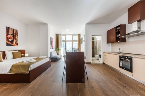 Bedroom and fully-equipped kitchen