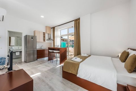 Fully-equipped kitchen and dining area