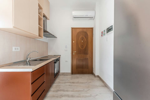 Fully-equipped kitchen