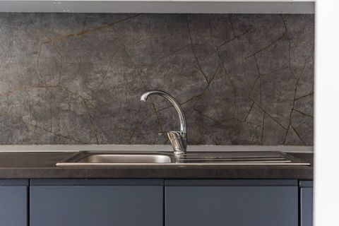 Fully-equipped kitchen details