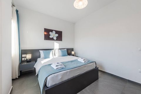 Bedroom with a double bed