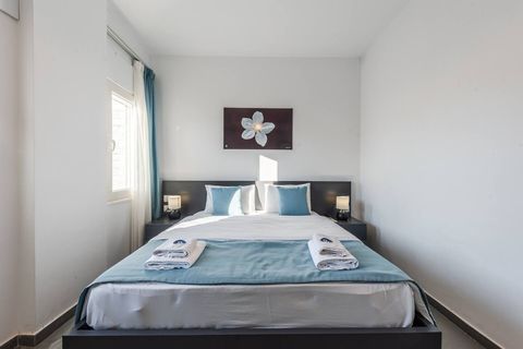 Bedroom with a double bed