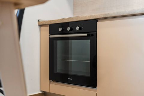 Fully-equipped kitchen details