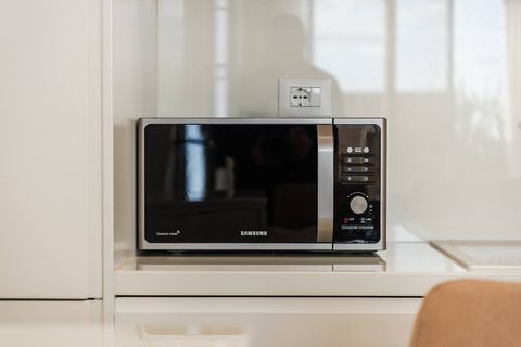 Fully-equipped kitchen details