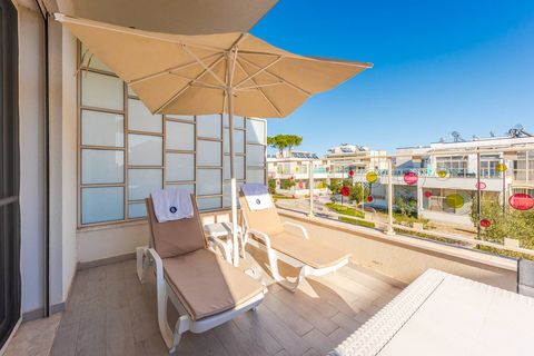 Sun-loungers in the balcony