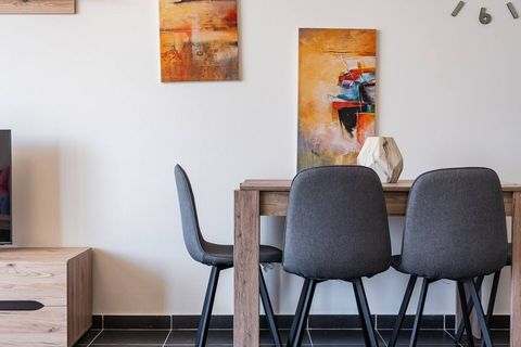 Dining area details
