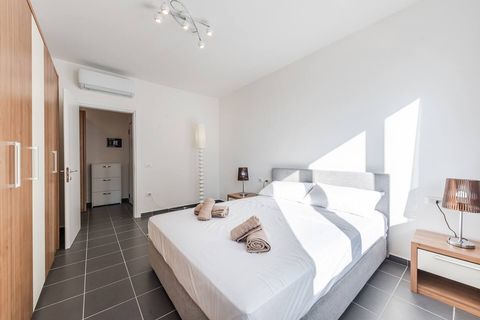 Bedroom with a double bed