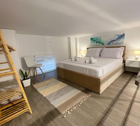 Bedroom with a double bed