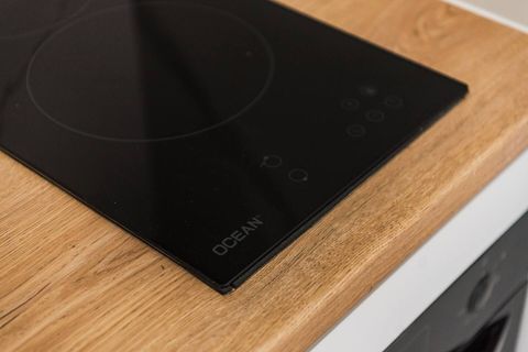 Fully-equipped kitchen details