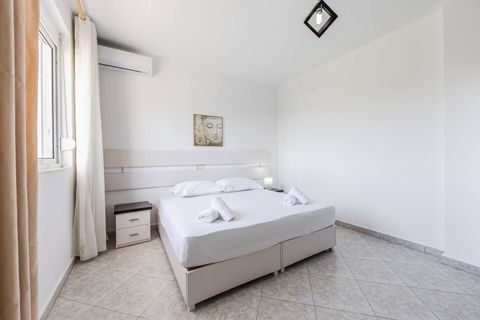 Bedroom with a double bed