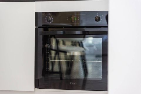 Fully-equipped kitchen details